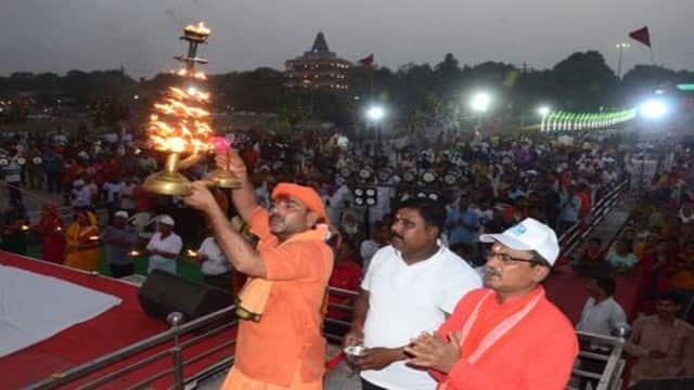 गंगा दशहरा उत्सव में हुए विविध आयोजन