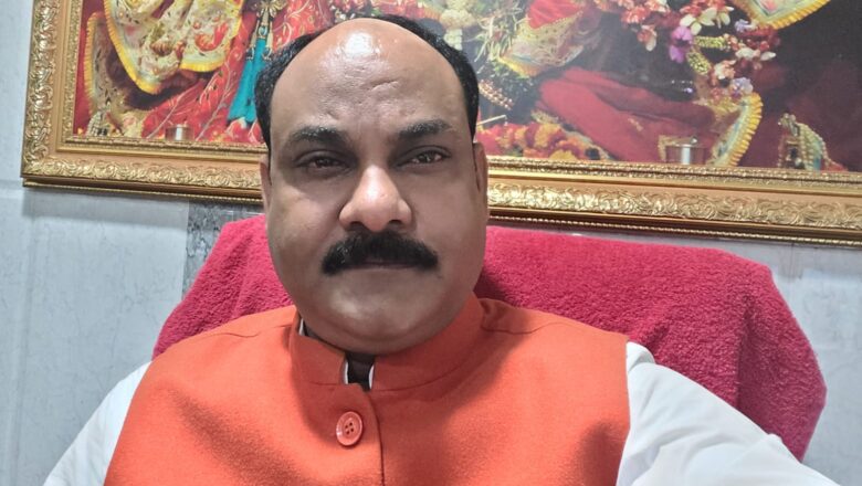 तीर्थराज प्रयागराज में उठी मां गंगा के भव्य मंदिर निर्माण की मांग,वरिष्ठ समाज सेवी प्रवीण चंद्र श्रीवास्तव ने की है CM से मांग