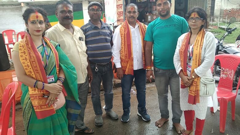 कांवरियों की सेवा पुण्य का कार्य-अवधेश कुमार निषाद