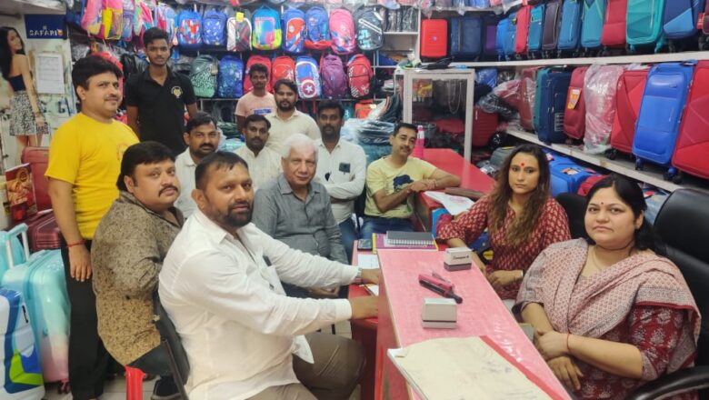 वरिष्ठ व्यापारी नेता के प्रतिष्ठान पर लूट पर व्यापारियों में आक्रोश