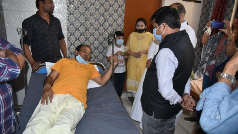 *पत्रकार एवं शुभचिंतकों हालचाल लेने हॉस्पिटल और घर पहुंचे मंत्री नन्दी*