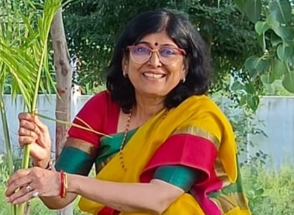 कुलपति प्रोफेसर सीमा सिंह ने अपने जन्मदिन पर किया वृक्षारोपण