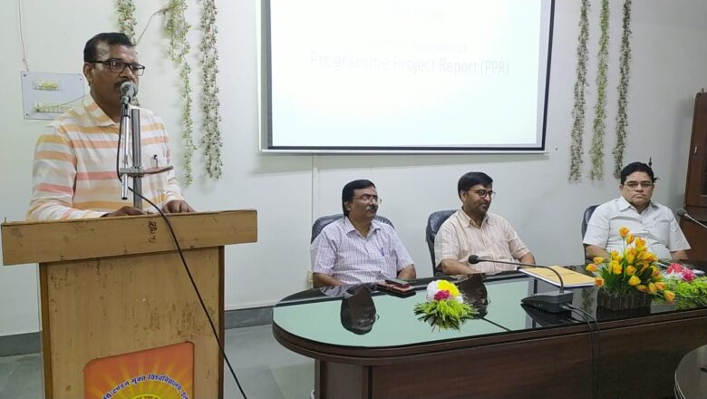 नैक ग्रेडिंग में टॉप रैंकिंग के लिए अच्छा प्रतिवेदन तैयार करें- प्रोफेसर गुप्ता