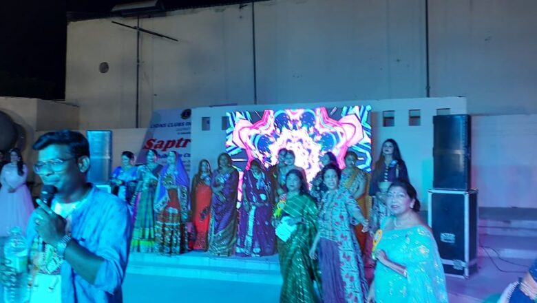 लायंस क्लब इंटरनेशनल डिस्टिक 3218 की तरफ से आयोजित सप्तरंग प्रदर्शनी एवं बिक्री का उद्घाटन महापौर अभिलाषा गुप्ता नंदी ने किया