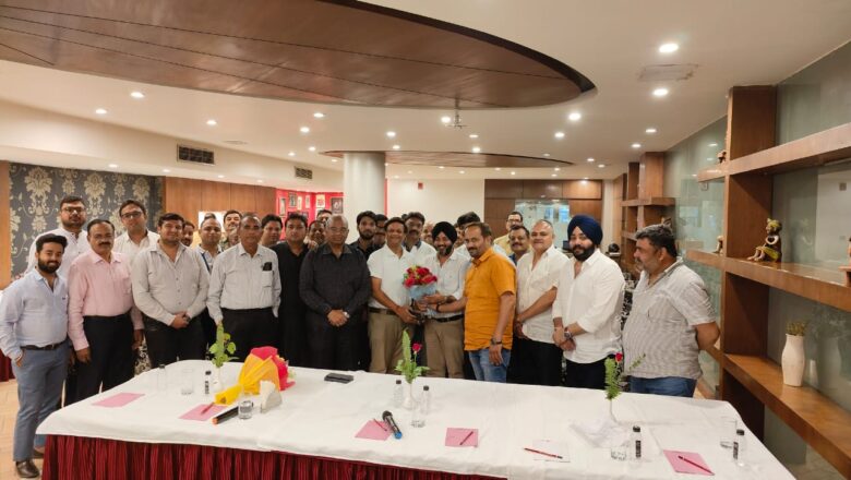 प्रयागराज होटल एवं रेस्टोरेंट ऑनर्स एसोसिएशन के अध्यक्ष बने सरदार हरजिंदर सिंह 