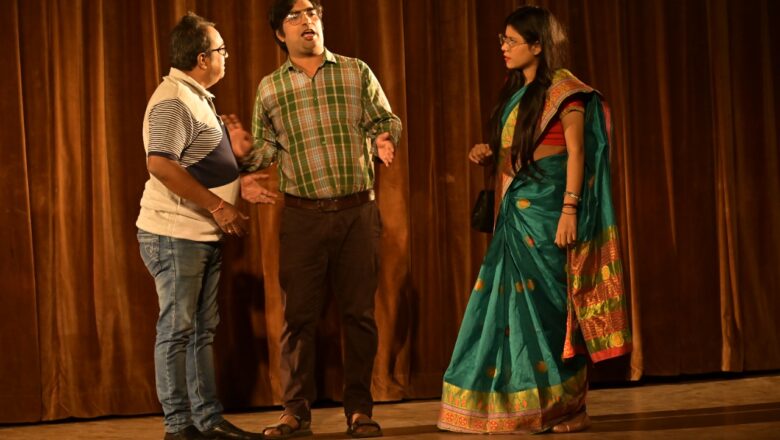 ‘एक राग दो स्वर‘ ने दर्शकों को खूब गुदगुदाया