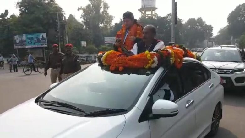 तीर्थराज की बेटी ने रचा इतिहास, ताजिकिस्तान IMMAF एशियन चैंपियनशिप में कांस्य पदक हासिल कर बढ़ाया मान