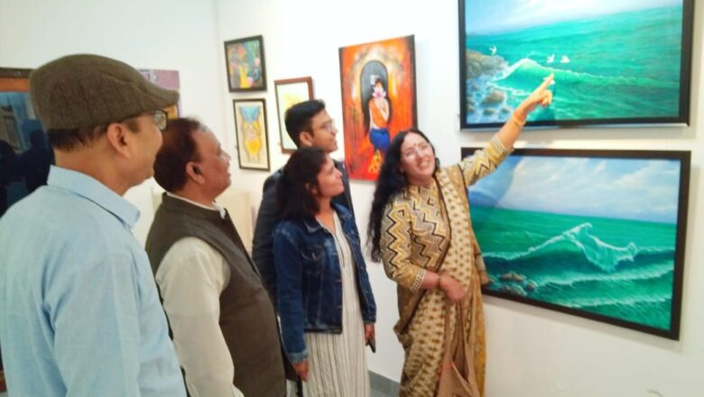 वर्णिका आर्ट गैलरी द्वारा तीन दिवसीय अंतरराष्ट्रीय कला प्रदर्शनी का शुभारंभ