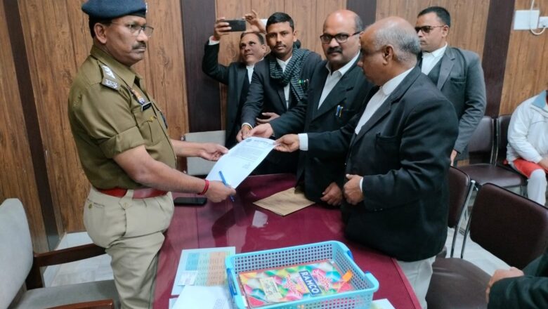 ईसाई धर्मांतरण के खिलाफ हिन्दू संगठनों ने सौपा ज्ञापन