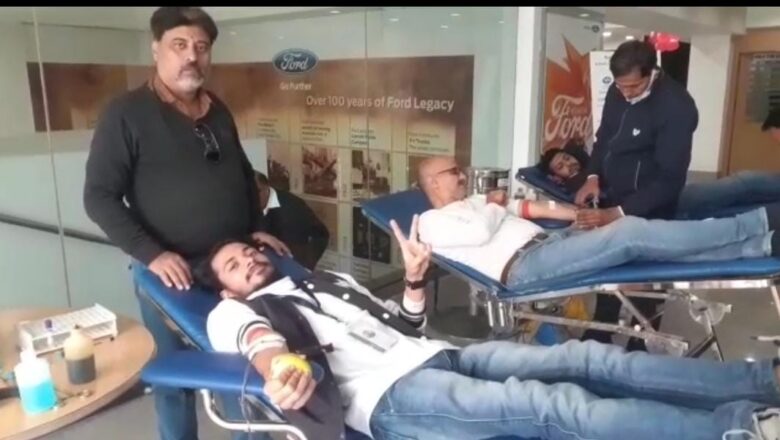 रक्तदान महादान करके विभिन्न संगठनों ने लोगों की जान बचाने का संकल्प लिया