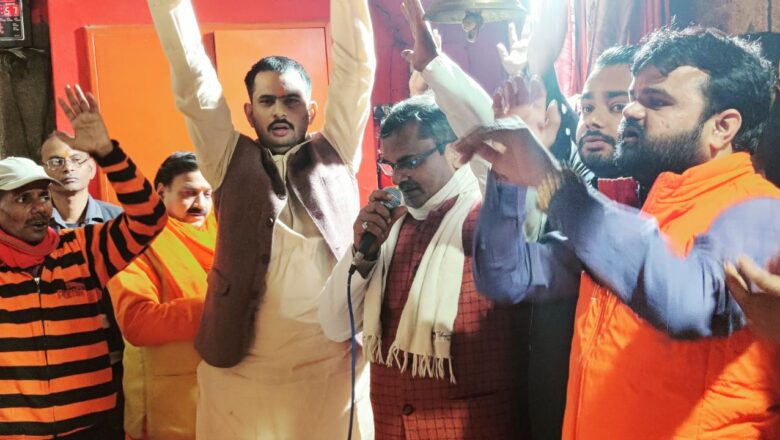 भारत रत्न महामना और वाजपेयी के जन्मदिन पर सुंदर कांड का किया गया आयोजन