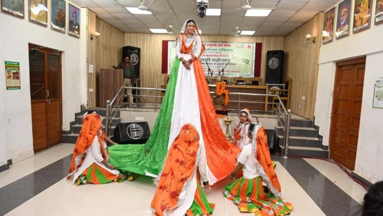 हरियाली महोत्सव में दिखा देश भक्ति का नजारा,रोपे गए पौधे