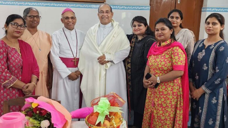 सीसीबीआई वोमेंस ने किया बिशप का किया स्वागत