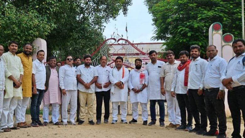 नैनी जेल में बंद छात्र नेताओं से मिलने पहुंचा कांग्रेस का प्रतिनिधि मंडल