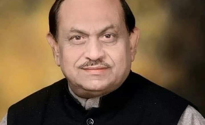 पूर्व राज्य मंत्री ने PM और CM से बनारस में बनने वाले स्टेडियम का नाम राज नारायण के नाम करने की मांग की