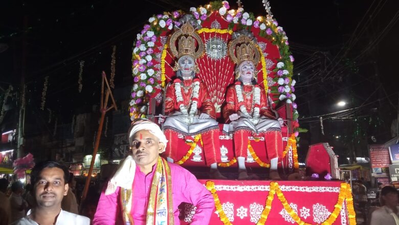 पूरी भव्यता के साथ निकली महंत बाबा हांथी राम पजावा रामलीला की राम बारात