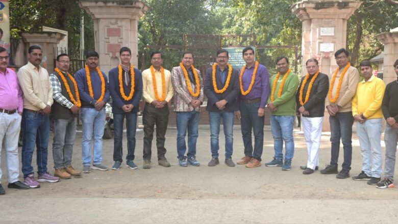 मानवेंद्र प्रताप सिंह प्रयागराज प्रेस क्लब के अध्यक्ष बने,शिवेंद्र विक्रम सचिव व अमित श्रीवास्तव उपाध्यक्ष निर्वाचित हुए