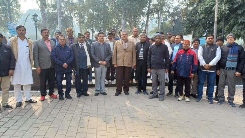 हमारे पूर्वजों की गौरव गाथा का लेख नई पीढ़ी का मार्गदर्शन करेगा- न्यायमूर्ति राहुल चतुर्वेदी