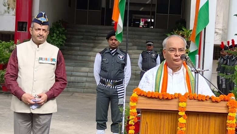 सेवाभाव से कार्य करें विश्वविद्यालय कर्मी-प्रोफेसर सत्यकाम