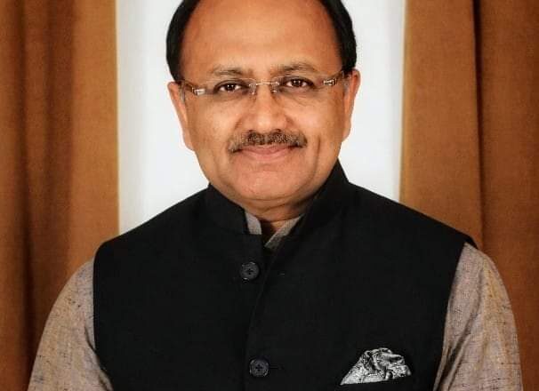 सिद्धार्थ नाथ सिंह ने 169 मरीजों को 3.67 करोड़ रूपये की सहायता दिलाकर जीवन की रेखा खींची