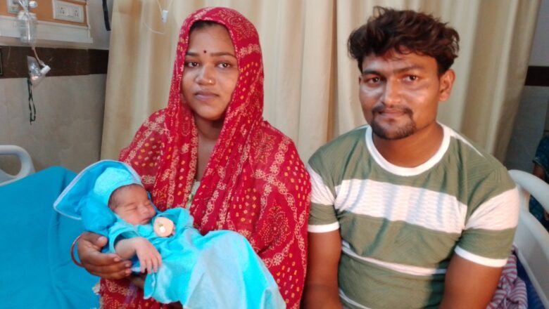 धरती के भगवान ने दी खुशियों की सौगात,डॉ. प्रीति हॉस्पिटल, झुंसी में नवजीवन की मिसाल, मृतप्राय शिशु को मिला नया जीवन