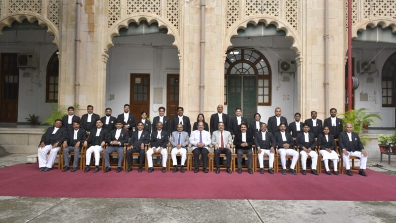 हाईकोर्ट बार एसोसिएशन के पदाधिकारियों ने मुख्य न्यायमूर्ति से की शिष्टाचार भेंट