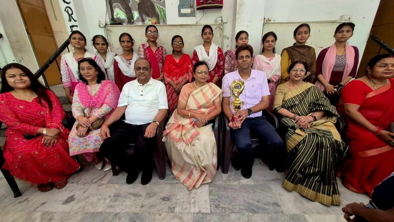 शिक्षा जगत के गौरव बने दो विद्यालयों के प्रधानाचार्य सम्मानित