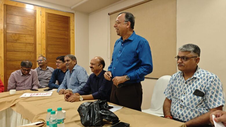 सभा कर नए टैक्स रिफॉर्म चर्चा की, जीएसटी एक्सपर्ट महेन्द्र गोयल ने प्रश्नों का दिया जवाब