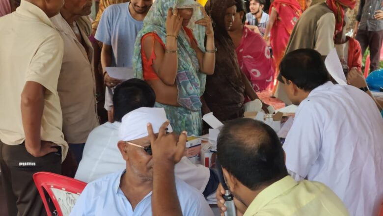कालिक मवैया में निःशुल्क स्वास्थ्य शिविर का हुआ आयोजन