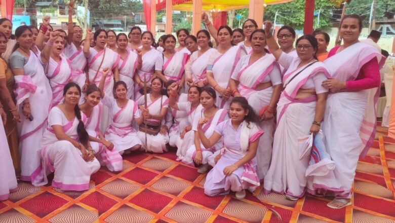 परंपराएं और जीवन मूल्य राष्ट्रीय एकता का आधार: प्रिया तिवारी