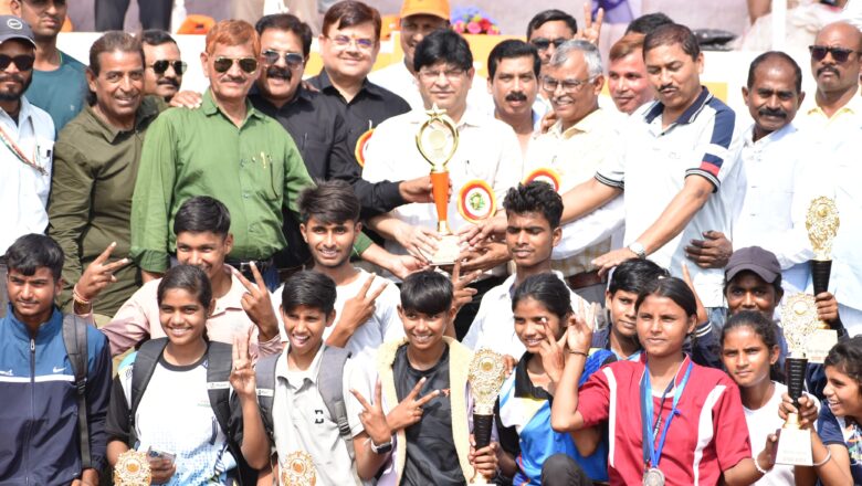 जनपदीय एथलेटिक्स प्रतियोगिता में सोरांव का दबदबा