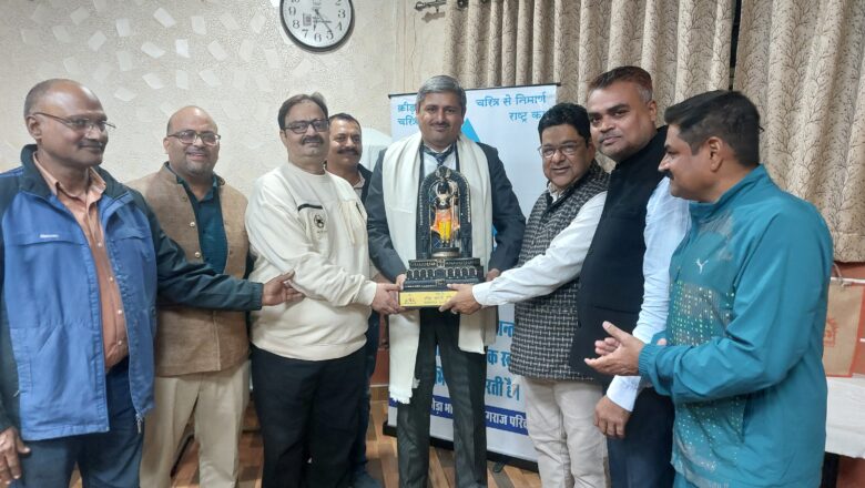 क्रीड़ा भारती प्रयागराज (काशी प्रांत) के द्वारा न्यायमूर्ति कुणाल रवि सिंह का हुआ सम्मान