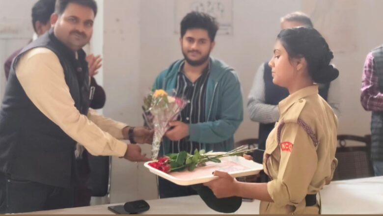 नेहरू ग्राम भारती मानित विश्वविद्यालय,जमुनीपुर परिसर प्रयागराज में एन.सी.सी. दिवस का भव्य आयोजन