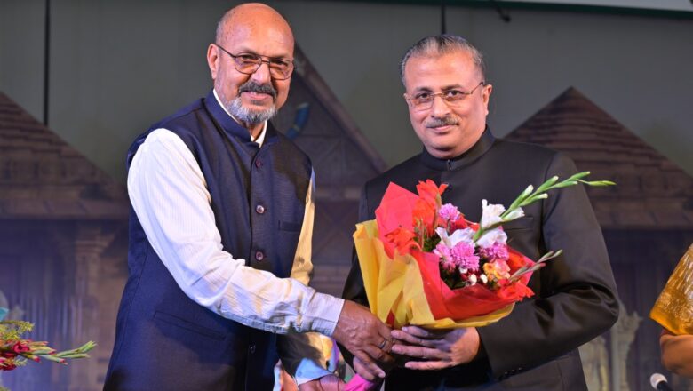 राष्ट्रीय शिल्प मेला 2025 का हुआ धूमधाम से आगाज़, पद्श्री मालिनी अवस्थी की सुरमयी प्रस्तुति से मंत्रमुग्ध हुए दर्शक