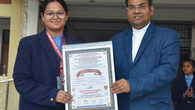 जोहाना जेम्स को राष्ट्रीय स्तर की ग्रैपलिंग चैंपियनशिप में रजत पदक