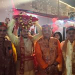 श्रीमद्भागवत कथा के तीसरे दिन धूमधाम से मना श्रीकृष्ण जन्मोत्सव