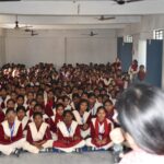 प्रसिद्ध स्त्री रोग विशेषज्ञ डॉ. कीर्तिका अग्रवाल ने छात्राओं को किया स्वास्थ्य एवं स्वच्छता के प्रति जागरूक