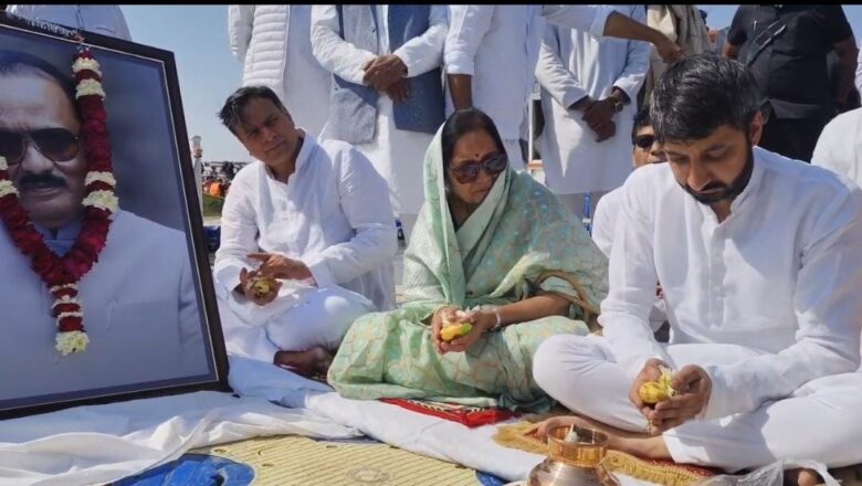 संगम में अर्पित हुईं अजित पवार की अस्थियां,महाराष्ट्र के उपमुख्यमंत्री को नम आंखों से दी गई श्रद्धांजलि