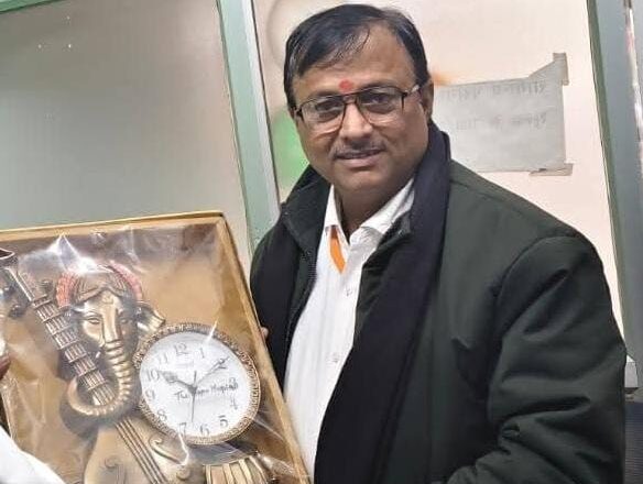 महादेव के विशालकाय स्वरूप का महाशिवरात्रि  (जीवन और चेतन के मिलन का प्रतीक महाशिवरात्रि हैं)