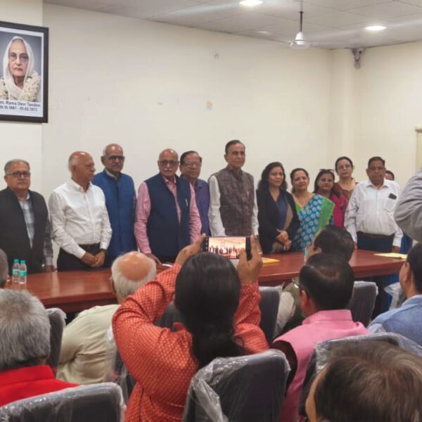 महिला विद्या मंदिर प्रयाग की साधारण सभा सम्पन्न, महेश जी कपूर अध्यक्ष निर्वाचित