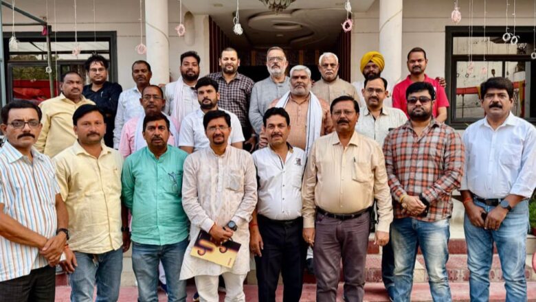 पंद्रहवें वर्ष में ठिठोली हुआ प्रयागराज महोत्सव 20 एवं 21 मार्च को 2 दिवसीय प्रयागराज महोत्सव-2026 का आयोजन