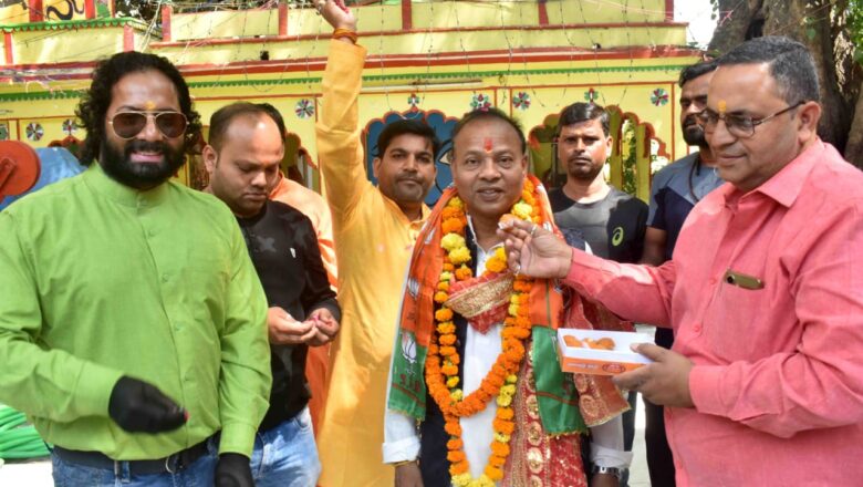 पूरी ऊर्जा व उत्साह के साथ काम करें: संजय गुप्ता  नवनियुक्त जिला कार्यसमिति सदस्यों पदाधिकारियों को महानगर अध्यक्ष ने दी बधाई
