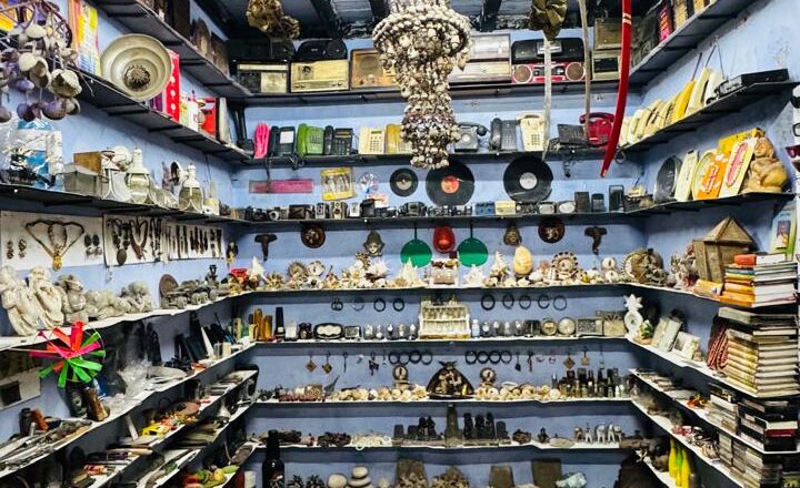 दारागज मे दुकानजी कोलाज संग्रहालय बना आकर्षण का केन्द्र