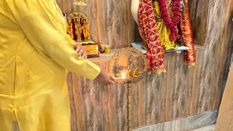 गोपाल दास के क्लेनियोरेट वादन एवं अनुराग मिश्रा के गायन ने मंत्रमुग्ध किया