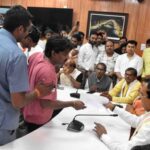 2027 में अखिलेश यादव चारों खाने चित्त नजर आएंगे और सैफई प्रस्थान कर जाएंगे: डिप्टी सीएम