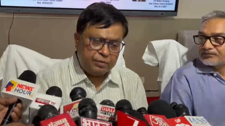 यू पी बोर्ड के हाई स्कूल और इंटरमिड़ियेट परीक्षाओं के परिणाम घोषित