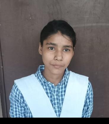 दो छात्राओं ने बोर्ड परीक्षा में उत्कृष्ट प्रदर्शन किया एक ने जिले में दसवां, दूसरी ने स्कूल में पहला स्थान पाया