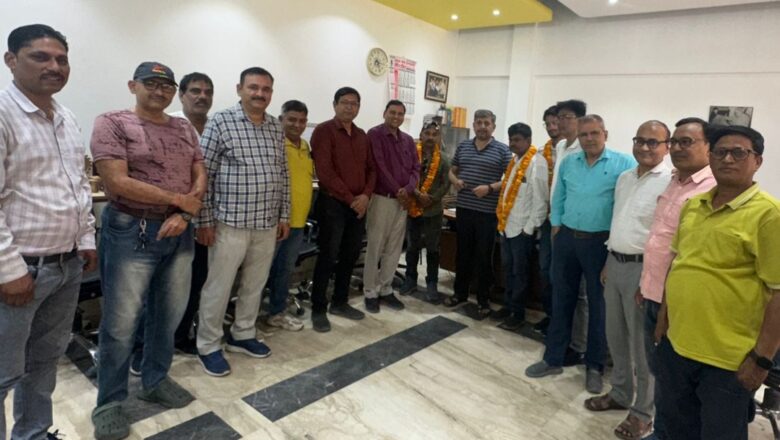 प्रयागराज प्रेस क्लब का बढ़ा कुनबा, क्लब कई पत्रकार एवं छायाकार हुए शामिल