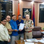 प्रयागराज प्रेस क्लब ने पत्रकारों की समस्याओं पर एडीजी से की चर्च,पदाधिकारियों और छायाकारों की सूची सौंपी