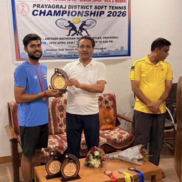 एशियाई चैंपियनशिप में उपलब्धियों के लिए सॉफ्ट टेनिस खिलाड़ियों को सम्मानित किया गया